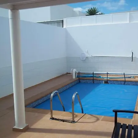 Sleeps 6 Pool Wifi