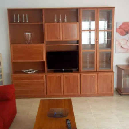 Βίλα Sleeps 6 Pool Wifi